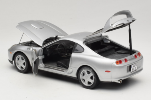 Toyota Supra A80 Sølv Kyosho 1:18 8847 Metal — billede 5 af 8