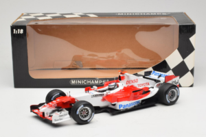 Toyota TF105 #16 J. Trulli Panasonic Toyota Racing 2005 Minichamps 1:18 100050016 Metal — billede 7 af 7