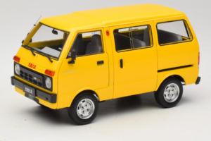 Toyota TJ110 Tianjin Huali Gul OEM 1:18 TOYOTA014 Metal