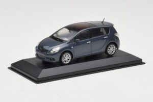 Toyota Verso Grey Metallic Minichamps 1:43 TOYOTA011 Metal — billede 2 af 4