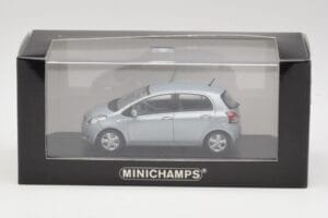Toyota Yaris Mk2 Glacier Blå Minichamps 1:43 TOYOTA001 Metal — billede 4 af 4