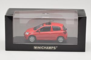 Toyota Yaris TS Rød Minichamps 1:43 430166062 Metal — billede 4 af 4