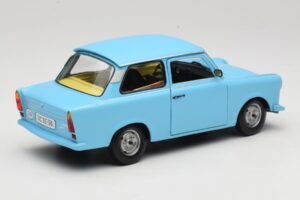 Trabant 601 Blå Sun Star 1:18 4290 Metal — billede 3 af 8