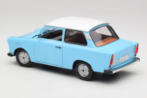 Trabant 601 Deluxe Blå Hvid Sun Star 1:18 4286 Metal — billede 5 af 6