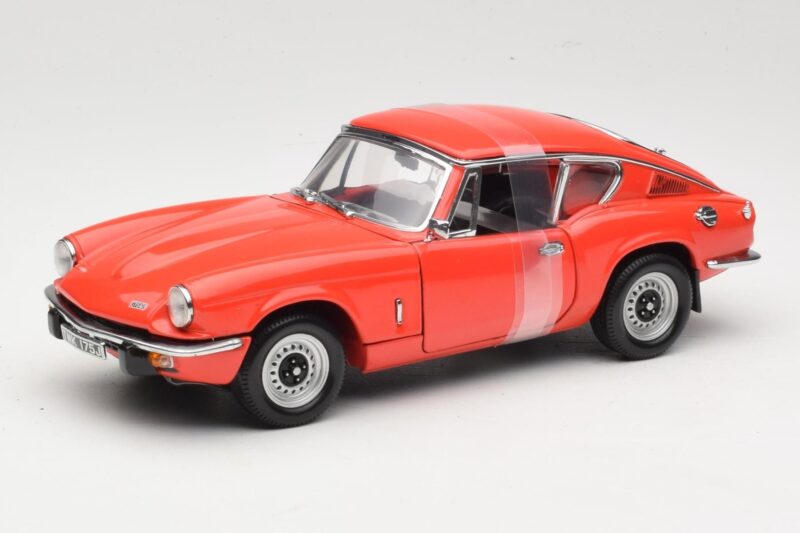 Triumph GT6 Mk3 Rød Sun Star 1:18 1056 Metal