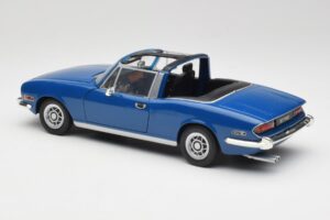 Triumph Stag Mk1 Sapphire Blue Revell 1:18 8815 Metal — billede 7 af 8