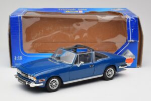 Triumph Stag Mk1 Sapphire Blue Revell 1:18 8815 Metal — billede 8 af 8