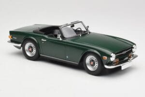 Triumph TR6 PI Mørkegrøn Minichamps 1:18 155132030 Metal — billede 4 af 6