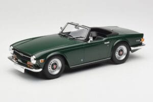 Triumph TR6 PI Mørkegrøn Minichamps 1:18 155132030 Metal