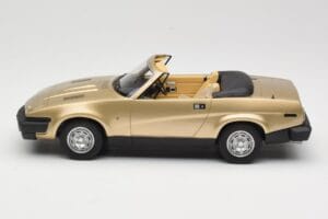 Triumph TR7 DHC Guld BoS Models 1:18 BOS221 Resin — billede 3 af 6