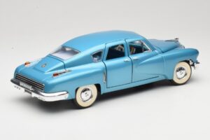 Tucker Torpedo Blå Road Signature 1:18 92268 Metal — billede 3 af 8