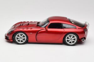 TVR Sagaris Rød Revell 1:18 08816 Metal — billede 4 af 8