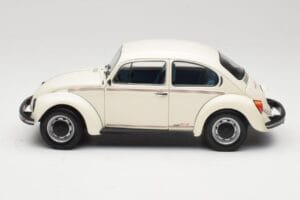 Volkswagen 1200 Jeans Bug Hvid Minichamps 1:18 150057101 Metal — billede 4 af 8