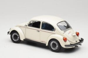 Volkswagen 1200 Jeans Bug Hvid Minichamps 1:18 150057101 Metal — billede 7 af 8