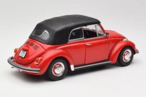 Volkswagen 1302 LS Cabriolet Rød Revell 1:18 08470 Metal — billede 3 af 8