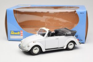 Volkswagen 1302 LS Cabriolet Hvid Revell 1:18 8415 Metal — billede 8 af 8