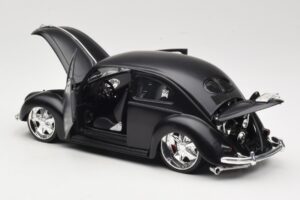 Volkswagen Beetle Type 1 Sort Maisto 1:18 31018 Metal — billede 5 af 8