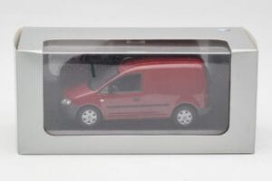 Volkswagen Caddy 2K Mørkerød Minichamps 1:43 CADDY004 Metal — billede 4 af 4