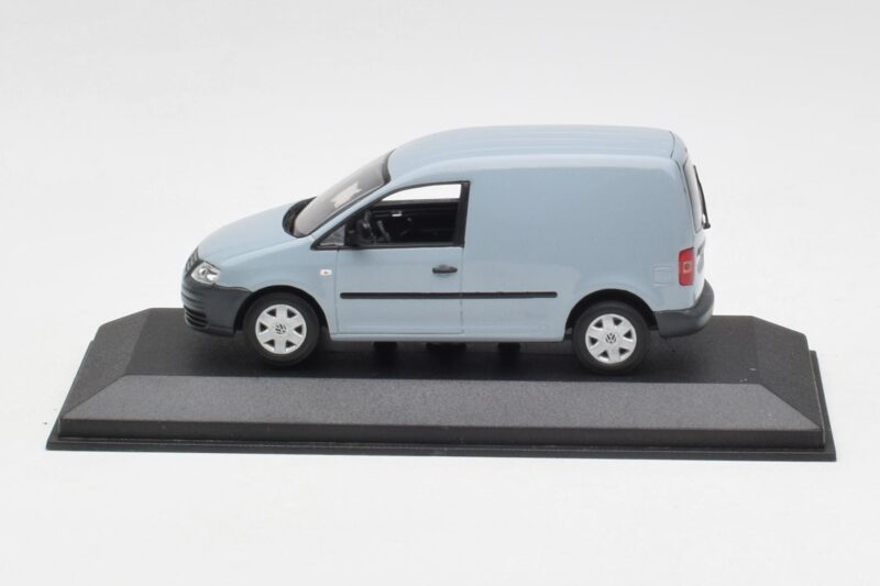 Volkswagen Caddy 2K Grå Minichamps 1:43 Volkswagen Caddy 2K Grå Minichamps 1:43 CADDY007 Metal