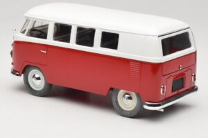 Volkswagen Combi T1 Rød & Hvid Solido 1:18 8031 Metal — billede 7 af 8