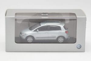 Volkswagen Cross Golf Mk5 Sølv Minichamps 1:43 GOLF003 Metal — billede 4 af 4