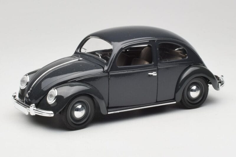 Volkswagen Export Sedan Grågrøn Solido 1:18 SVW001 Metal