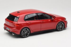 Volkswagen Golf GTI Mk8 Tornado Red Norev 1:18 188595 Metal — billede 3 af 8