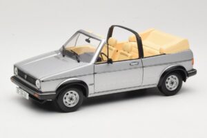 Volkswagen Golf Mk1 Cabriolet Sølv Sun Star 1:18 VW004 Metal