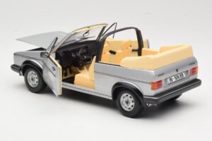 Volkswagen Golf Mk1 Cabriolet Sølv Sun Star 1:18 VW004 Metal — billede 5 af 8