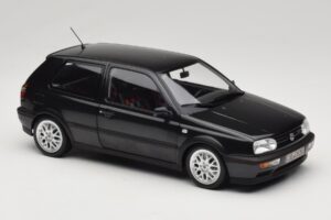 Volkswagen Golf Mk3 GTI Black Metallic Norev 1:18 188415 Metal — billede 6 af 8