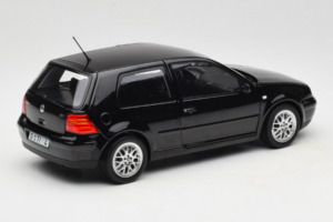 Volkswagen Golf GTI Mk4 Sort Norev 1:18 188574 Metal — billede 3 af 8