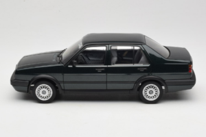Volkswagen Jetta Mk3 CL Sort Icartime 1:18 JETTA001 Metal — billede 4 af 8