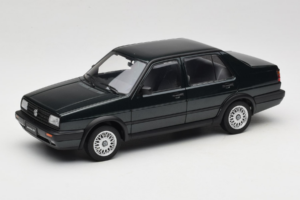 Volkswagen Jetta Mk3 CL Sort Icartime 1:18 JETTA001 Metal