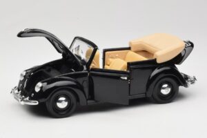 Volkswagen Beetle Cabriolet Sort Maisto 1:18 37800-M6 Metal — billede 2 af 8