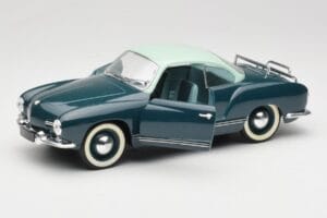 Volkswagen Karmann Ghia Blå Solido 1:18 8061 Metal — billede 2 af 8