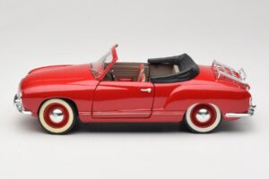Volkswagen Karmann Ghia Cabriolet Rød Solido 1:18 8058 Metal — billede 4 af 8