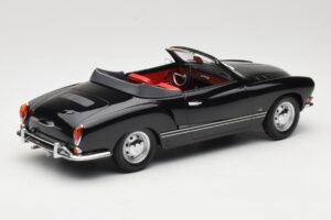 Volkswagen Karmann Ghia Cabriolet Sort Minichamps 1:18 155054031 Metal — billede 2 af 6