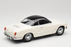 Volkswagen Karmann Ghia Creme Sort Minichamps 1:18 155054021 Metal — billede 2 af 6
