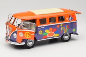Volkswagen Microbus T1 Flower Power Road Signature 1:18 92329 Metal — billede 2 af 8