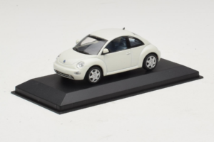 Volkswagen New Beetle Hvid Minichamps 1:43 430058005 Metal — billede 2 af 4