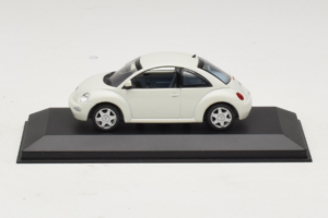 Volkswagen New Beetle Hvid Minichamps 1:43 430058005 Metal