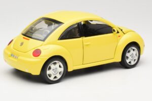Volkswagen New Beetle Gul Bburago 1:18 BEETLE001 Metal — billede 3 af 8