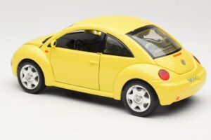 Volkswagen New Beetle Gul Bburago 1:18 BEETLE001 Metal — billede 7 af 8
