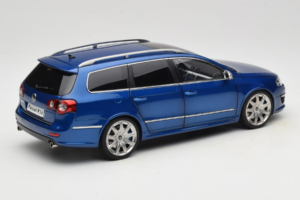 Volkswagen Passat B6 R36 Variant Blå NZG 1:18 KF044 Metal — billede 4 af 9
