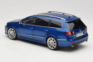Volkswagen Passat B6 R36 Variant Blå NZG 1:18 KF044 Metal — billede 8 af 9