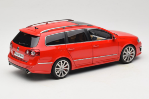 Volkswagen Passat B6 R36 Variant Rød NZG 1:18 KF044-5 Metal — billede 3 af 8