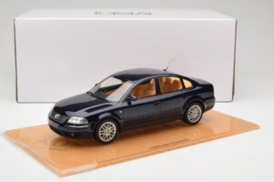 Volkswagen Passat W8 B5.5 Indigo Blue DNA 1:18 DNA000029 Metal — billede 6 af 6