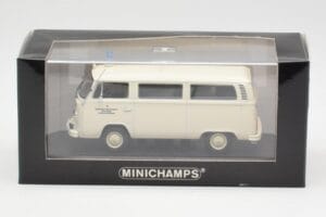 Volkswagen T2 Ambulance DRK Minichamps 1:43 400053090 Metal — billede 4 af 4