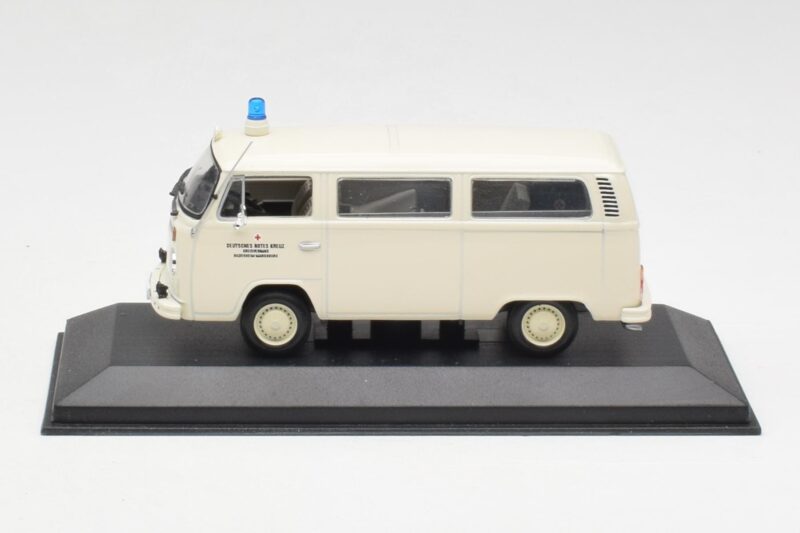 Volkswagen T2 Ambulance DRK Minichamps 1:43 400053090 Metal