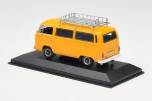 Volkswagen T2 Bus Gul Minichamps 1:43 400053002 Metal — billede 3 af 4